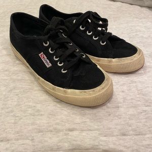 Superga navy canvas sneakers size 6